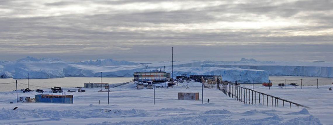 Mirny Station